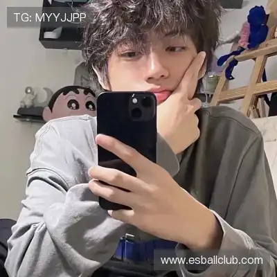 蓬盈冉
